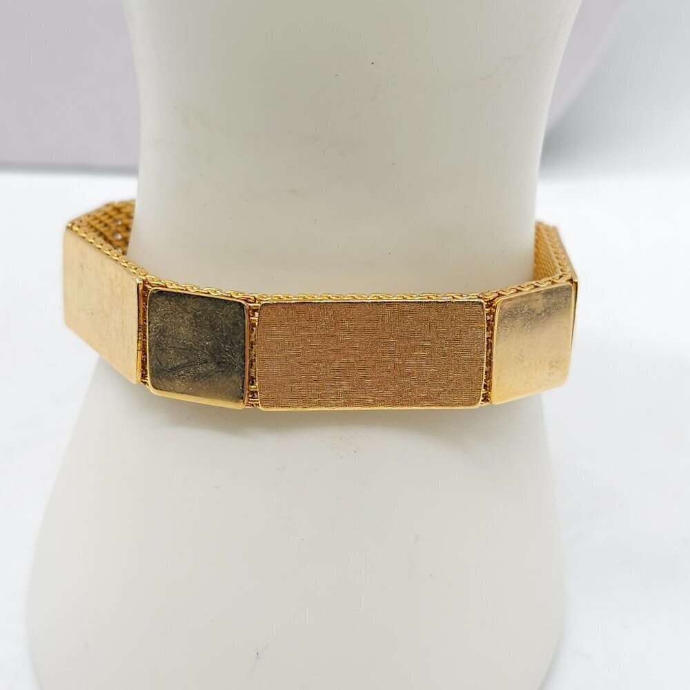 Vintage Gold Tone Textured Rectangular Link Bracelet With Fold Over Clasp